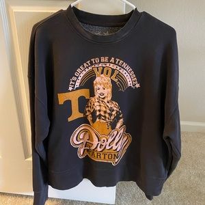 Dolly Parton UTK sweatshirt
